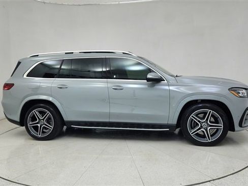Used 2024 Mercedes-Benz GLS 450 4MATIC image 69