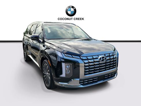 Used 2024 Hyundai Palisade Calligraphy AWD/4WD image 1