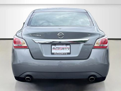 Used 2015 Nissan Altima 2.5 S w/ Power Driver Seat Package FWD image 6