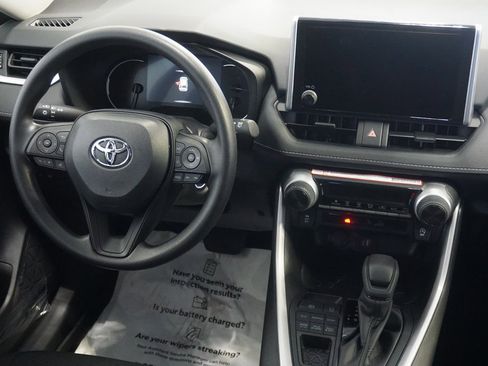 New 2025 Toyota RAV4 LE image 27