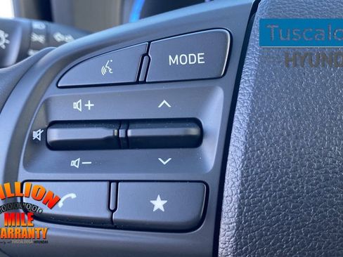 New 2026 Hyundai Venue SEL image 18