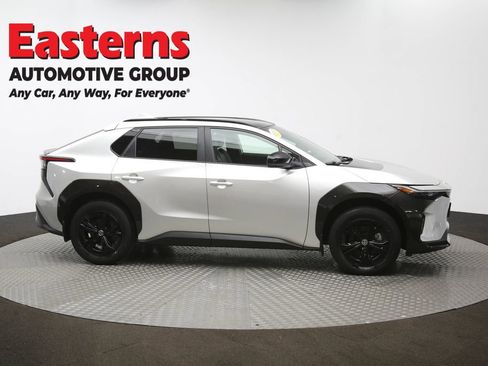 Used 2023 Toyota bZ4X XLE AWD/4WD image 46