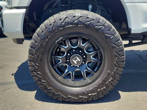 Certified 2022 Ford F350 Platinum AWD/4WD image 34