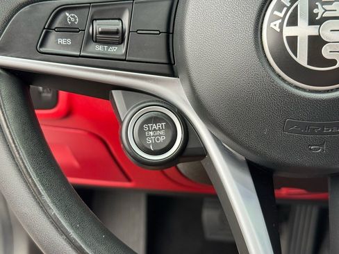 Used 2019 Alfa Romeo Giulia nero edizione w/ Nero Edizione image 34