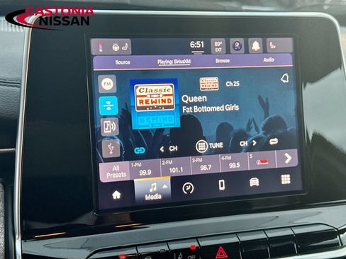 Used 2025 Jeep Compass Latitude AWD/4WD image 18