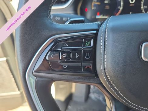 Certified 2021 Jeep Grand Cherokee L Overland w/ Luxury Tech Group IV AWD/4WD image 25