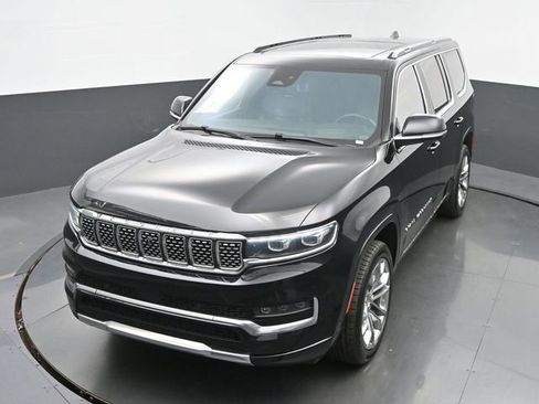Used 2022 Jeep Grand Wagoneer Series II w/ Premium Group II AWD/4WD image 40