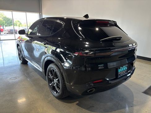 Used 2024 Dodge Hornet R/T w/ R/T Blacktop Package AWD/4WD image 8
