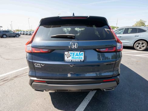 Used 2025 Honda CR-V Sport image 5