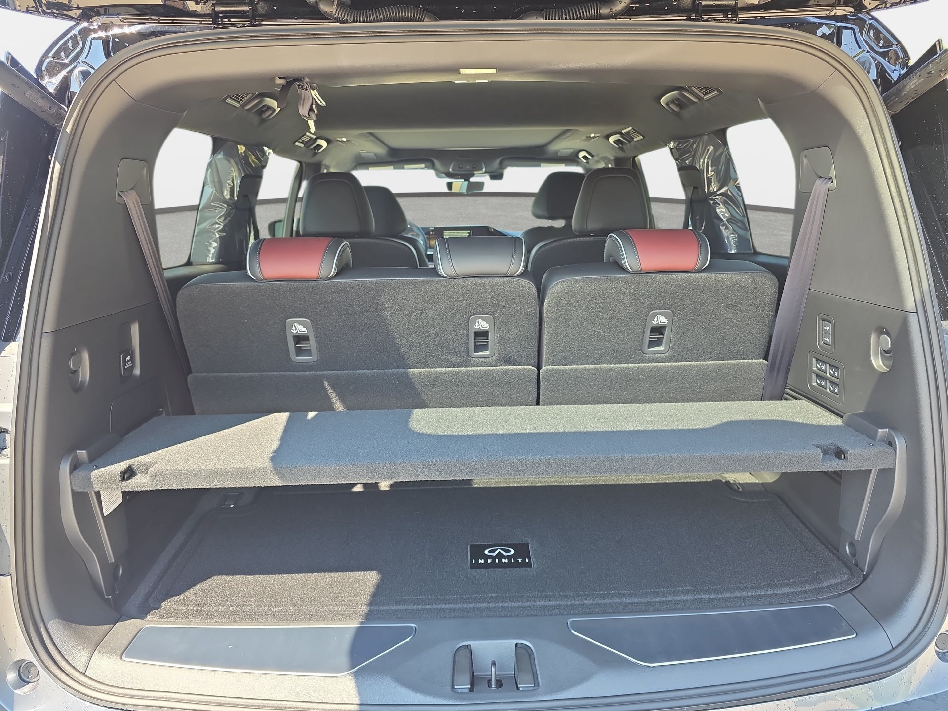 New 2027 INFINITI QX80 Autograph w/ Premium Cargo Package AWD/4WD image 12