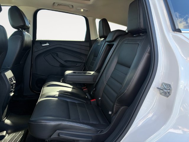 Used 2017 Ford Escape Titanium w/ Equipment Group 301A AWD/4WD image 13