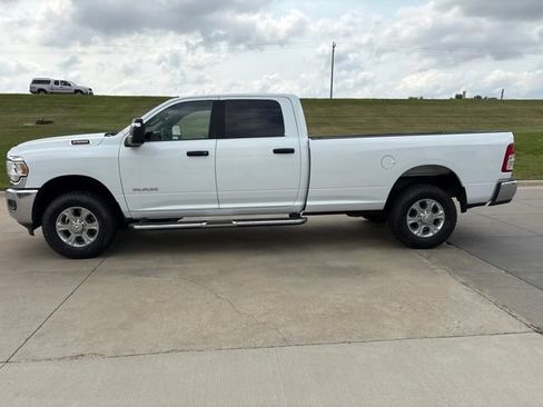 Used 2024 RAM 2500 Big Horn AWD/4WD image 6