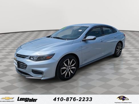 Used 2017 Chevrolet Malibu LT FWD image 1