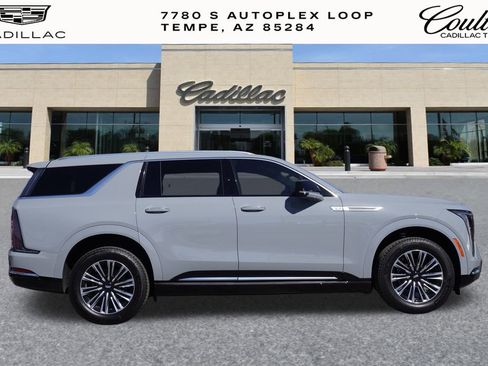 New 2026 Cadillac Escalade IQL Luxury image 2