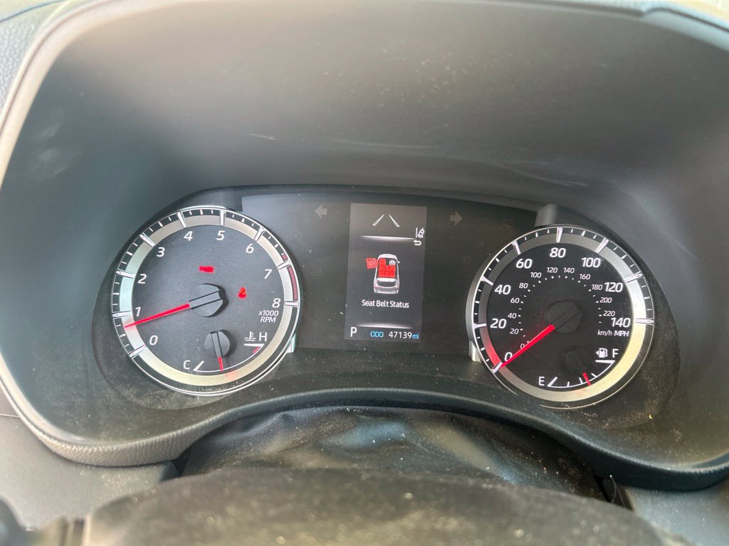 Used 2021 Toyota Highlander L AWD/4WD image 10