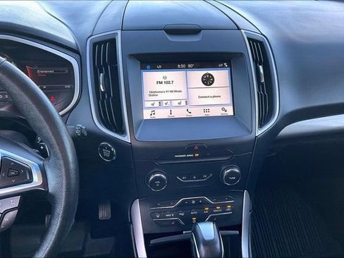 Used 2018 Ford Edge SEL w/ Equipment Group 201A AWD/4WD image 4