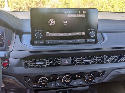 Used 2024 Honda Accord EX image 21