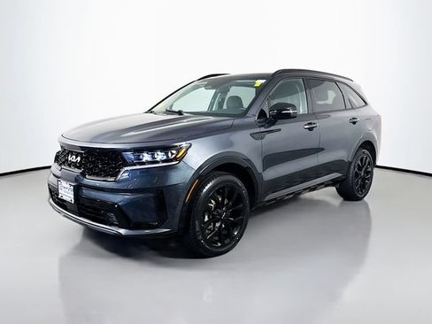 Used 2023 Kia Sorento SX AWD/4WD image 2