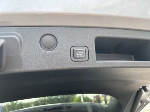 New 2026 Chevrolet Equinox LT w/ Convenience Package II image 31