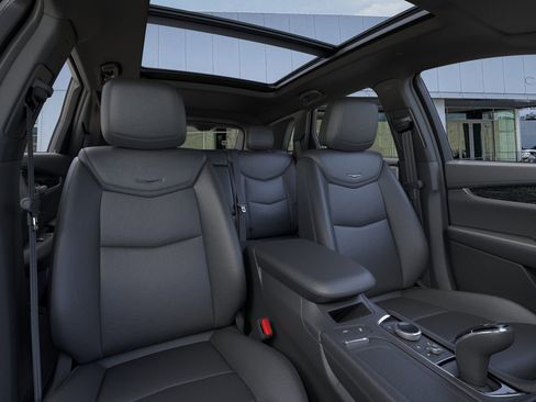 New 2025 Cadillac XT5 Premium Luxury image 17