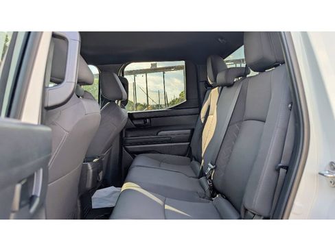 Used 2024 Toyota Tacoma SR image 14