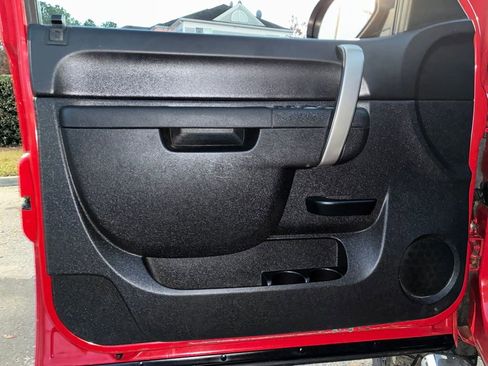 Used 2013 GMC Sierra 2500 SLE w/ Snow Plow Prep Package image 11