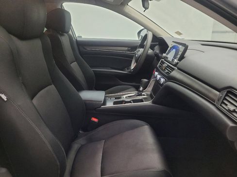 Used 2018 Honda Accord LX image 21