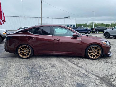 Used 2020 Nissan Sentra SV FWD image 6