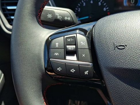 Certified 2022 Ford Escape SEL w/ SEL Stealth AWD Package image 21