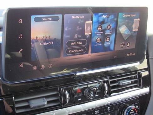 New 2026 Nissan Pathfinder SL FWD image 17