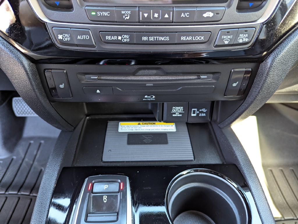 Used 2019 Honda Pilot Touring image 25