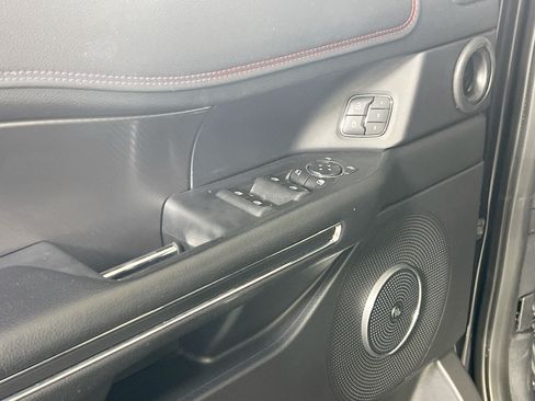 Used 2019 Ford Expedition Limited w/ Equipment Group 303A AWD/4WD image 18