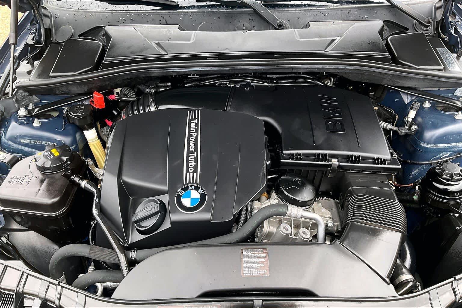 Used 2012 BMW 135i Convertible RWD image 30