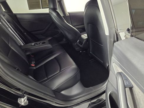 Used 2021 Tesla Model 3 Long Range image 25