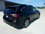 Used 2023 Subaru Outback Premium image 3