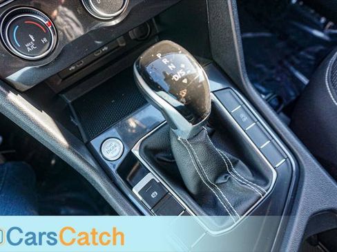 Used 2024 Volkswagen Tiguan S image 38