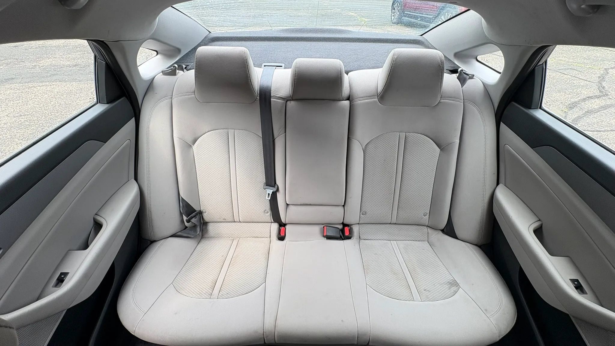 Used 2019 Hyundai Sonata SEL w/ Tech Package 02 FWD image 28