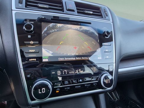 Used 2019 Subaru Outback 2.5i Limited AWD/4WD image 24