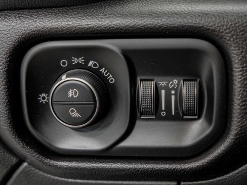 Used 2022 RAM 2500 Laramie w/ Protection Group AWD/4WD image 29