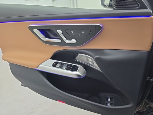 New 2026 Mercedes-Benz E 53 AMG e 4MATIC Sedan image 26