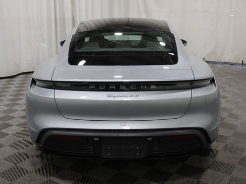 Used 2021 Porsche Taycan 4S AWD/4WD image 31