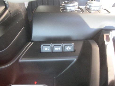Used 2026 GMC Sierra 3500 Denali w/ Denali Reserve Package AWD/4WD image 18