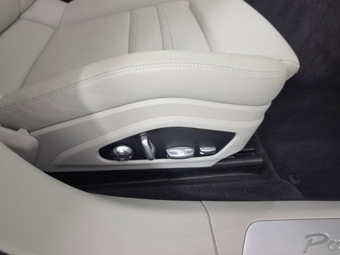 Used 2021 Porsche Panamera 4S AWD/4WD image 47