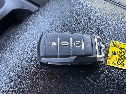 Used 2024 RAM 1500 Big Horn RWD image 34