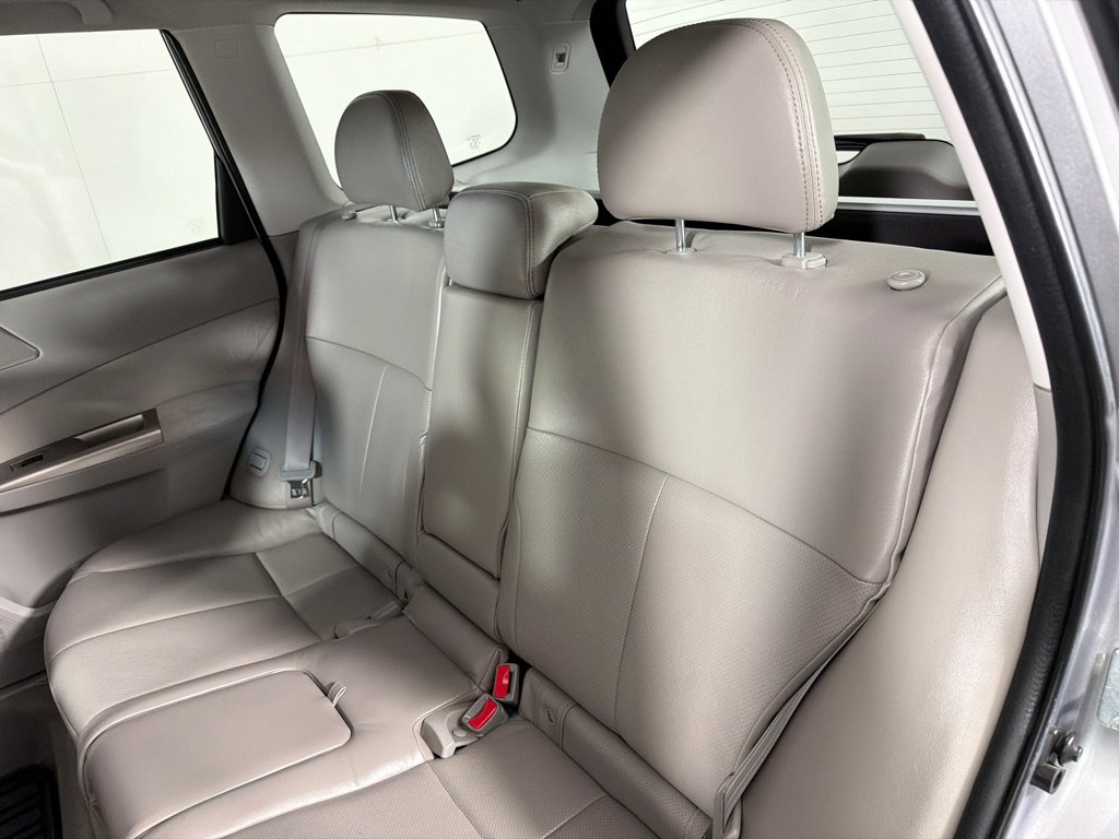 Used 2009 Subaru Forester 2.5X Limited AWD/4WD image 17
