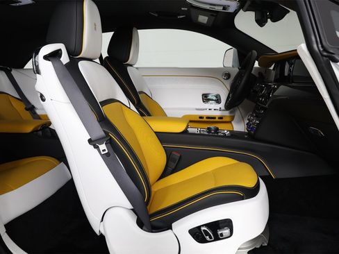 New 2025 Rolls-Royce Spectre Black Badge image 33