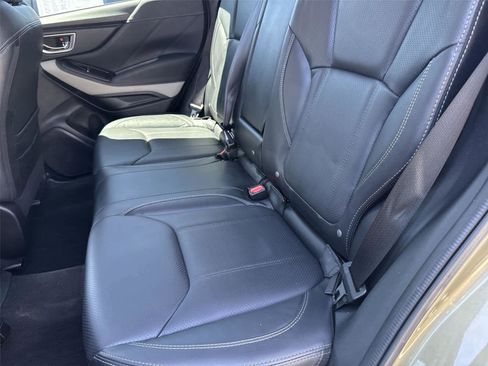Used 2023 Subaru Forester Limited AWD/4WD image 16
