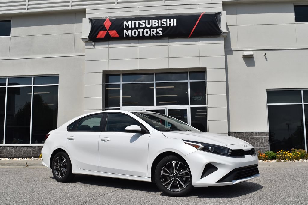 Used 2024 Kia Forte LXS FWD image 1