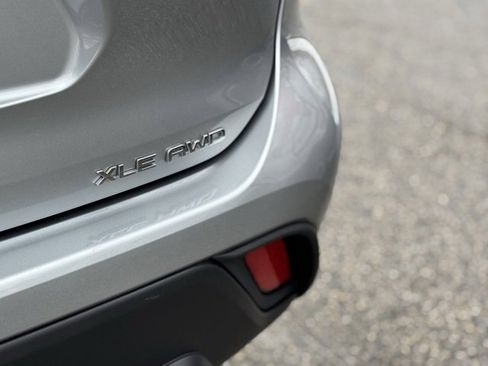 Certified 2022 Toyota Highlander XLE image 48