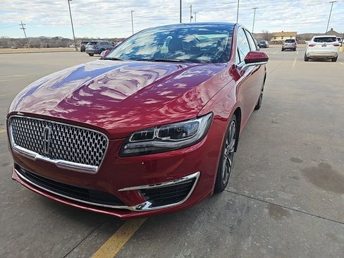 Used 2019 Lincoln MKZ Reserve w/ Luxury Package image 3